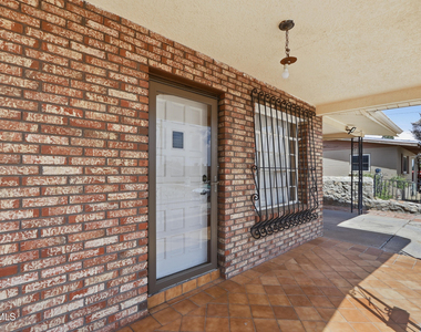 6115 Tesuque Drive - Photo Thumbnail 4