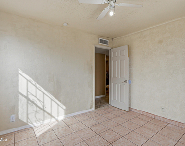 6115 Tesuque Drive - Photo Thumbnail 20
