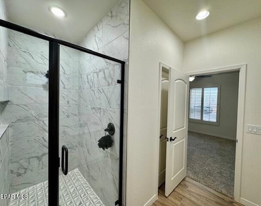 14941 Concept Court - Photo Thumbnail 11