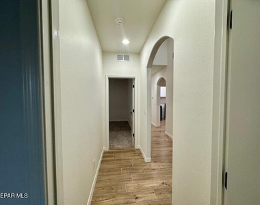 14941 Concept Court - Photo Thumbnail 12