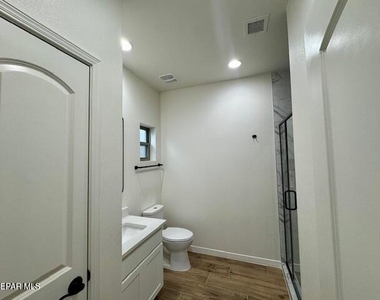 14941 Concept Court - Photo Thumbnail 10