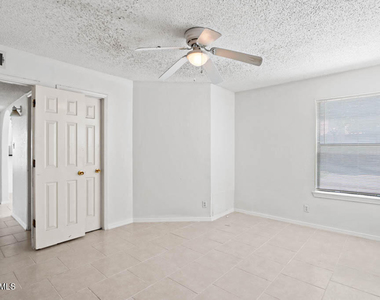 1478 Gene Torres Drive - Photo Thumbnail 12