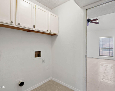 1478 Gene Torres Drive - Photo Thumbnail 9