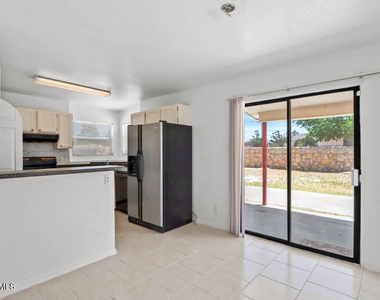1478 Gene Torres Drive - Photo Thumbnail 18