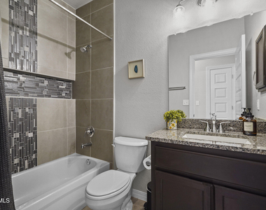 6170 Hidden Passage Avenue - Photo Thumbnail 13