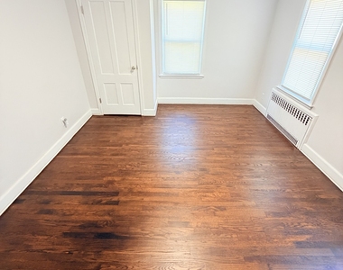 8 Locust Street - Photo Thumbnail 8