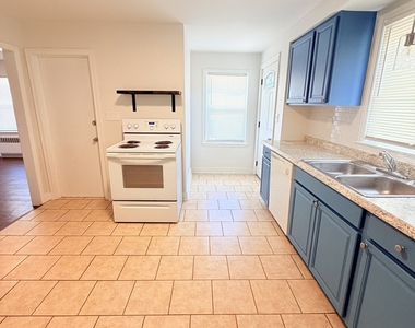 8 Locust Street - Photo Thumbnail 9