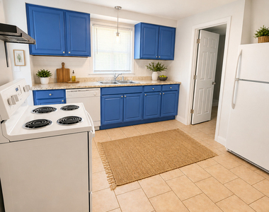 8 Locust Street - Photo Thumbnail 3