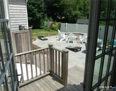 8 Lawson Drive - Photo Thumbnail 10