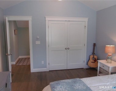 8 Lawson Drive - Photo Thumbnail 21