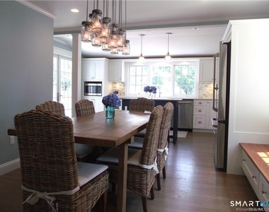 8 Lawson Drive - Photo Thumbnail 8