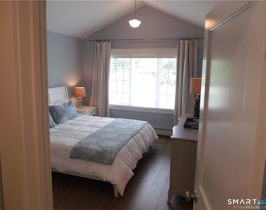 8 Lawson Drive - Photo Thumbnail 20