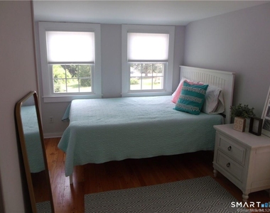 8 Lawson Drive - Photo Thumbnail 24