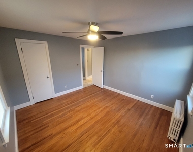 307 Hill Street - Photo Thumbnail 6