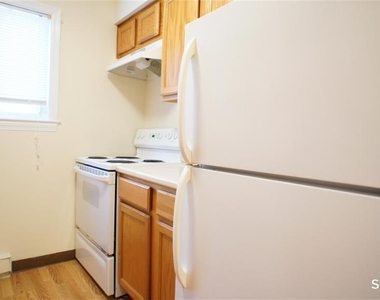 37 Ferris Avenue - Photo Thumbnail 1