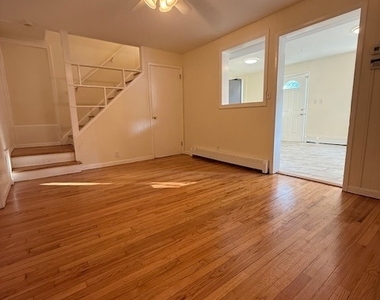 125 High Ridge Drive - Photo Thumbnail 2
