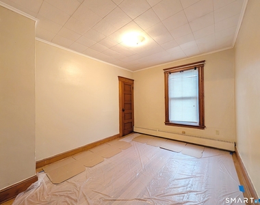 226 Brightwood Avenue - Photo Thumbnail 8