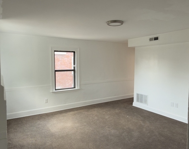 72 Cedar Street - Photo Thumbnail 12