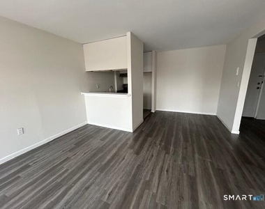 40-2 Prospect Avenue - Photo Thumbnail 9