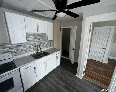 76-78 Sanford Avenue - Photo Thumbnail 8