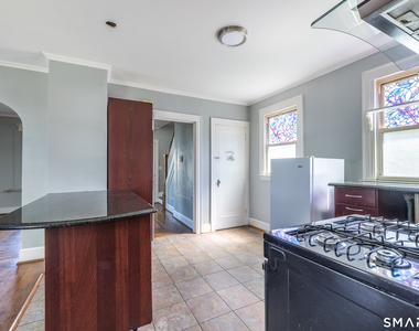 430 Blohm Street - Photo Thumbnail 13