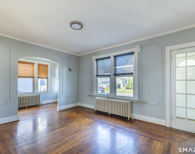 430 Blohm Street - Photo Thumbnail 3