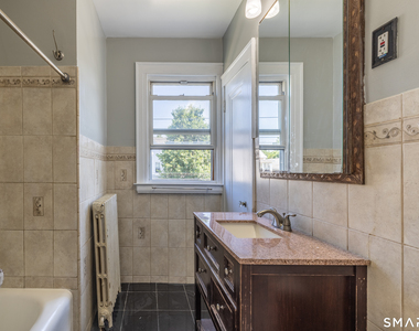 430 Blohm Street - Photo Thumbnail 14