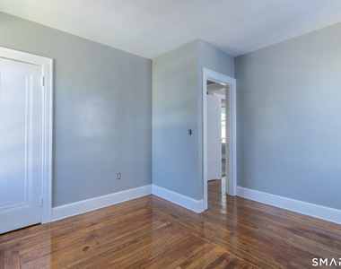 430 Blohm Street - Photo Thumbnail 20