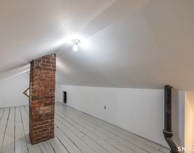 430 Blohm Street - Photo Thumbnail 21