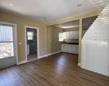 156 Wolcott Street - Photo Thumbnail 4