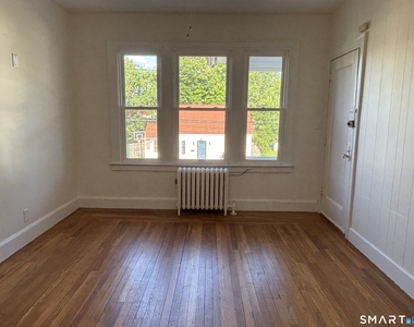 92 Anthony Street - Photo Thumbnail 2