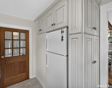 84 Waterside Lane - Photo Thumbnail 5