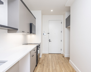 899 Fulton St - Photo Thumbnail 12