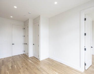 899 Fulton St - Photo Thumbnail 8