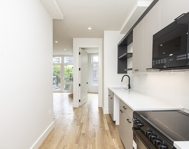 899 Fulton St - Photo Thumbnail 14