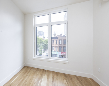 899 Fulton St - Photo Thumbnail 10
