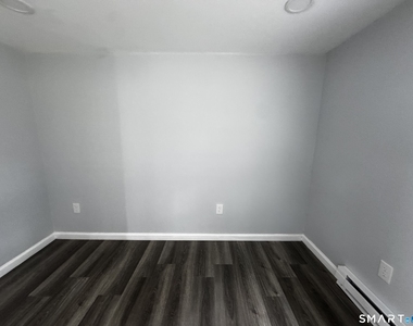 68 Black Point Road - Photo Thumbnail 1