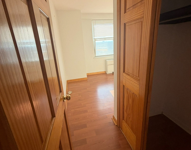 2625 Park Avenue - Photo Thumbnail 2
