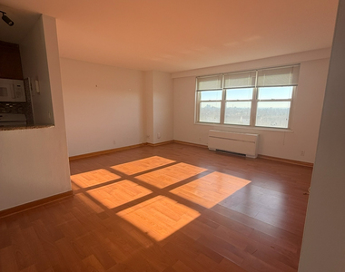 2625 Park Avenue - Photo Thumbnail 1