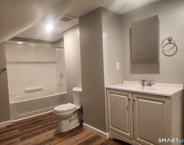 226 West Main Street - Photo Thumbnail 8