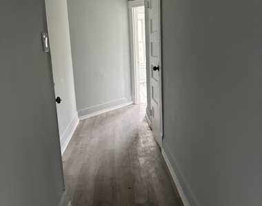 416 Mill Street - Photo Thumbnail 10
