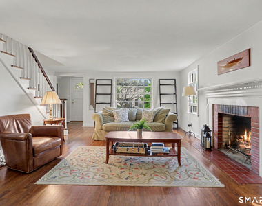 40 Oakwood Drive - Photo Thumbnail 9
