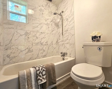 10 Benedict Street - Photo Thumbnail 12