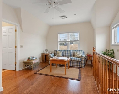 4 Eastview Road - Photo Thumbnail 14