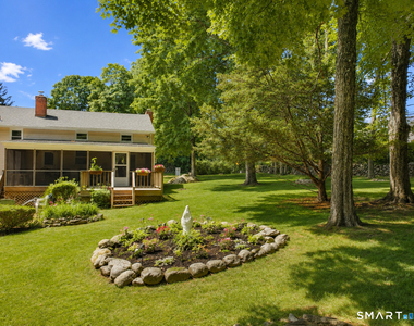 6 Nottingham Drive - Photo Thumbnail 12