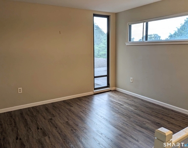 44 Great Meadow Lane - Photo Thumbnail 16