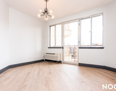 756 Myrtle Ave - Photo Thumbnail 6