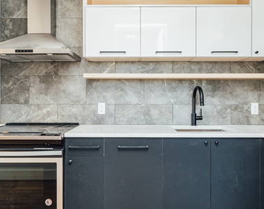 916 Bergen St - Photo Thumbnail 17
