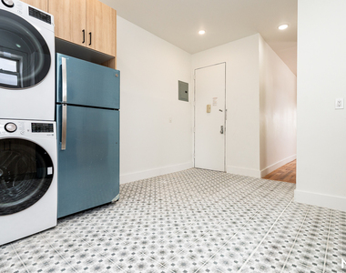 88 Menahan St - Photo Thumbnail 7