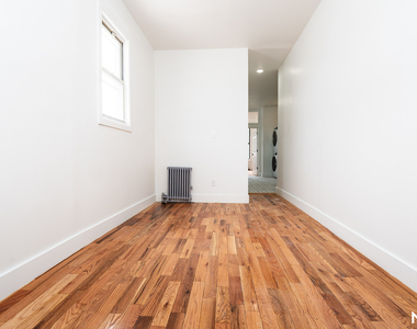 88 Menahan St - Photo Thumbnail 14
